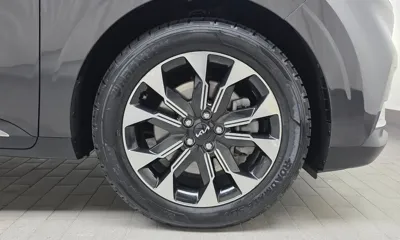 Kia Canival 2023, 75173 км, за 16187.64 USD
