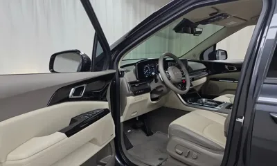 Kia Canival 2023, 75173 км, за 16187.64 USD - фото 10