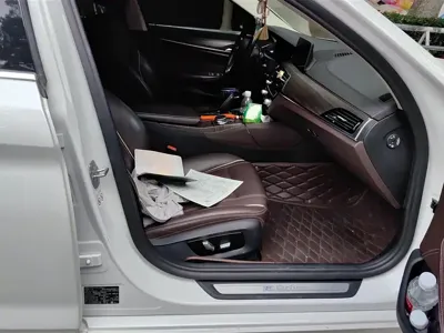 BMW 5 Series New Energy 2018, 53700 км, за 20040.81 USD - фото 8
