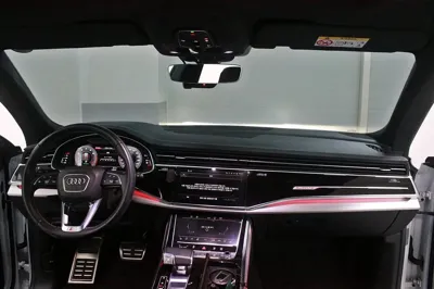 Audi Q8 2023, 37332 км, за 48247.34 USD - фото 7