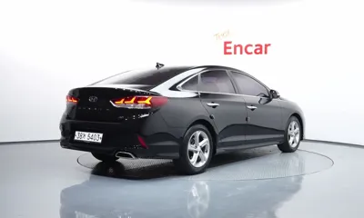 Hyundai Sonata 2018, 158475 км, за 7025.77 USD