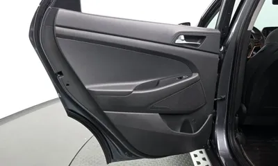 Hyundai Tucson 2019, 77673 км, за 10896.68 USD - фото 25