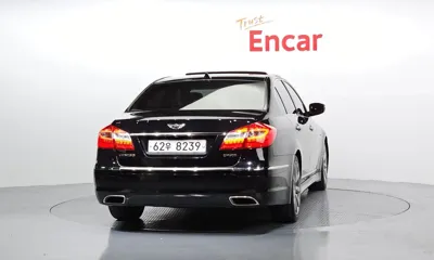 Hyundai Genesis 2012, 211045 км, за 4926.43 USD