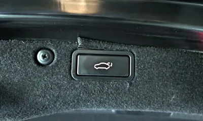 Hyundai Genesis 2012, 211045 км, за 4926.43 USD - фото 19