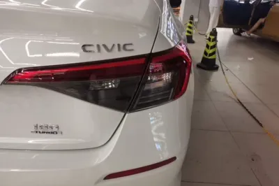 Honda Civic 2022, 90000 км, за 11717 USD - фото 9
