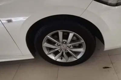 Honda Civic 2022, 90000 км, за 11717 USD - фото 10