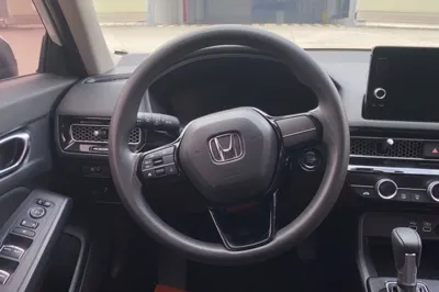 Honda Civic 2022, 90000 км, за 11717 USD - фото 17