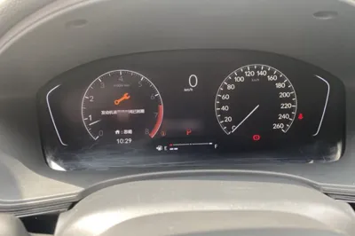 Honda Civic 2022, 90000 км, за 11717 USD - фото 18