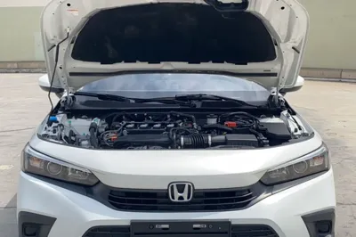 Honda Civic 2022, 90000 км, за 11717 USD - фото 32