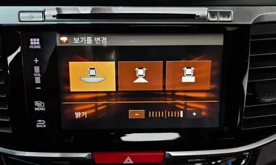 Honda Accord 2017, 100086 км, за 9518.18 USD - фото 32
