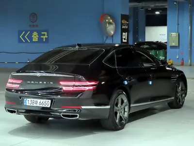 Genesis G80 2023, 30278 км, за 24572.57 USD