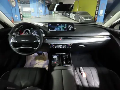 Genesis G80 2023, 30278 км, за 24572.57 USD