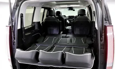 Hyundai Staria 2022, 47637 км, за 20686.98 USD - фото 13
