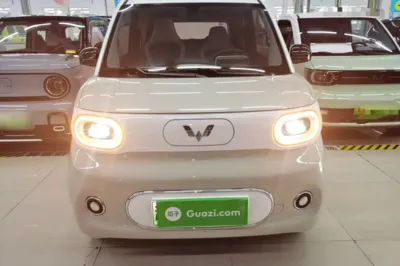 Wuling Hongguang MINIEV 2024, 12400 км, за 6317 USD