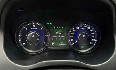 Hyundai Grandeur 2015, 165407 км, за 4889.33 USD - фото 8