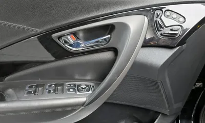 Hyundai Grandeur 2015, 165407 км, за 4889.33 USD - фото 19