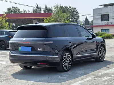 Nio ES8 2025, 50000 км, за 37962.77 USD