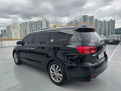 Kia Canival 2020, 195077 км, за 8131.68 USD