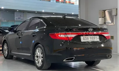 Hyundai Grandeur 2012, 225276 км, за 2756.99 USD
