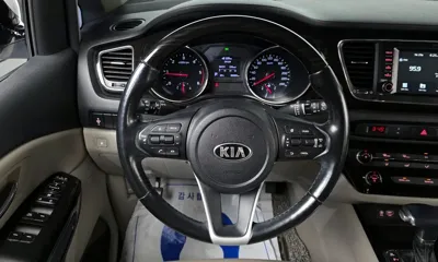 Kia Canival 2019, 89584 км, за 11376.19 USD - фото 12