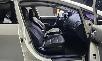 Kia K3 2015, 81193 км, за 3479.06 USD - фото 11