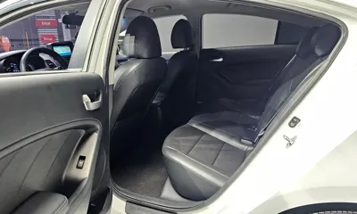 Kia K3 2015, 81193 км, за 3479.06 USD - фото 12