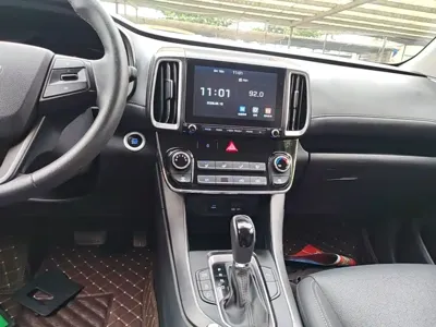 Hyundai ix35 2020, 67800 км, за 7901.55 USD - фото 13