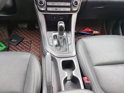 Hyundai ix35 2020, 67800 км, за 7901.55 USD - фото 14