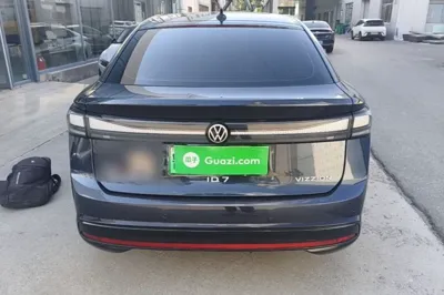 Volkswagen ID.7 VIZZION 2024, 36000 км, за 18666 USD