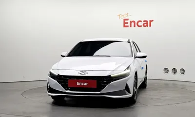 Hyundai Avante 2023, 53118 км, за 10416.94 USD