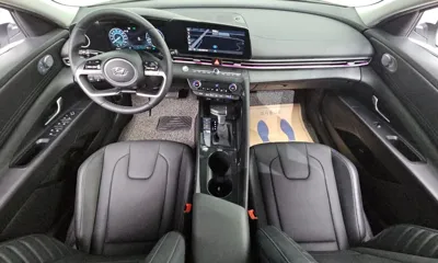 Hyundai Avante 2023, 53118 км, за 10416.94 USD - фото 7
