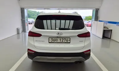 Hyundai Santafe 2019, 140518 км, за 10371.54 USD