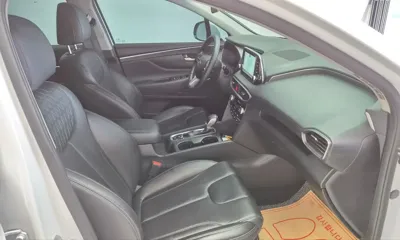Hyundai Santafe 2019, 140518 км, за 10371.54 USD