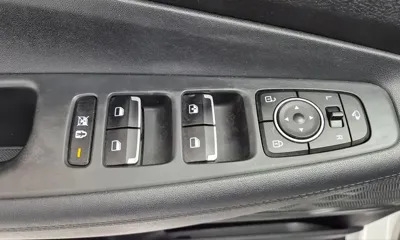 Hyundai Santafe 2019, 140518 км, за 10371.54 USD - фото 16
