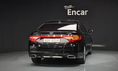 Hyundai Grandeur 2016, 215435 км, за 3799.14 USD