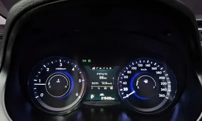 Hyundai Grandeur 2016, 215435 км, за 3799.14 USD - фото 8