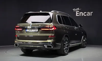BMW X7 2025, 13273 км, за 75423.4 USD