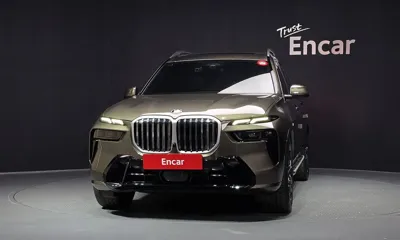 BMW X7 2025, 13273 км, за 75423.4 USD