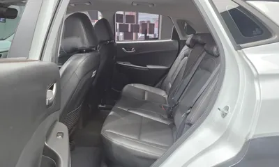 Hyundai Kona 2019, 76024 км, за 10769.74 USD - фото 12