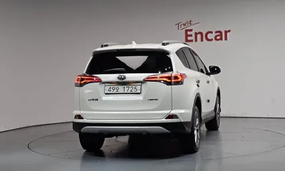 Toyota RAV4 2018, 85590 км, за 14113.17 USD