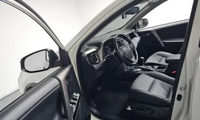 Toyota RAV4 2018, 85590 км, за 14113.17 USD - фото 10