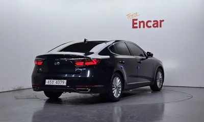 Kia K7 2016, 82035 км, за 7220.69 USD