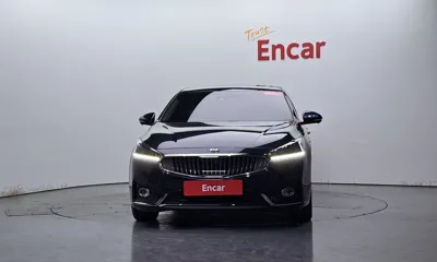 Kia K7 2016, 82035 км, за 7220.69 USD