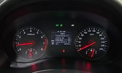 Kia K7 2016, 82035 км, за 7220.69 USD - фото 8