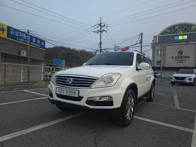 KG_Mobility_Ssangyong Rexton · 2015 год