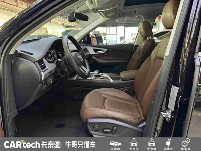 Audi Q7 2019, 81000 км, за 28882.29 USD - фото 17
