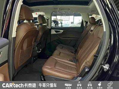 Audi Q7 2019, 81000 км, за 28882.29 USD - фото 24