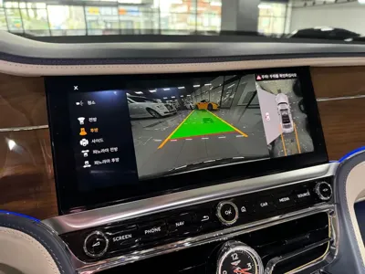 Bentley Flying Spur 2021, 29000 км, за 135864.22 USD - фото 8