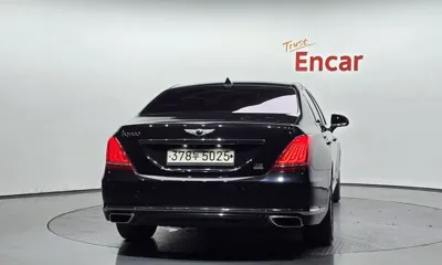 Genesis EQ900