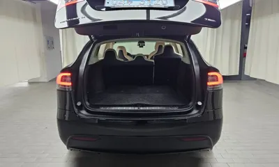 Tesla Model X 2019, 146141 км, за 34068.53 USD - фото 20